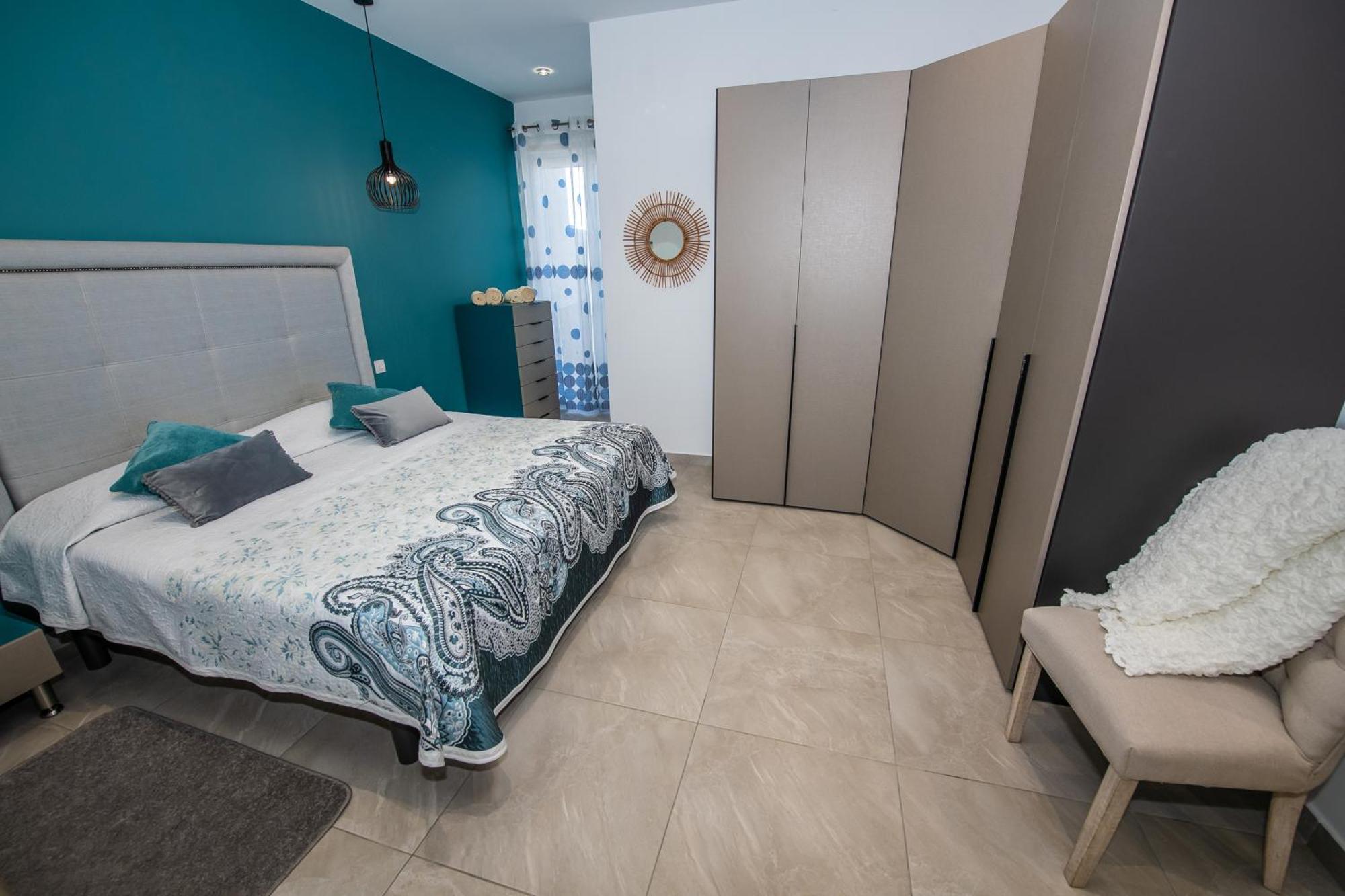 Clifftop Modern Apartment Mellieħa Εξωτερικό φωτογραφία