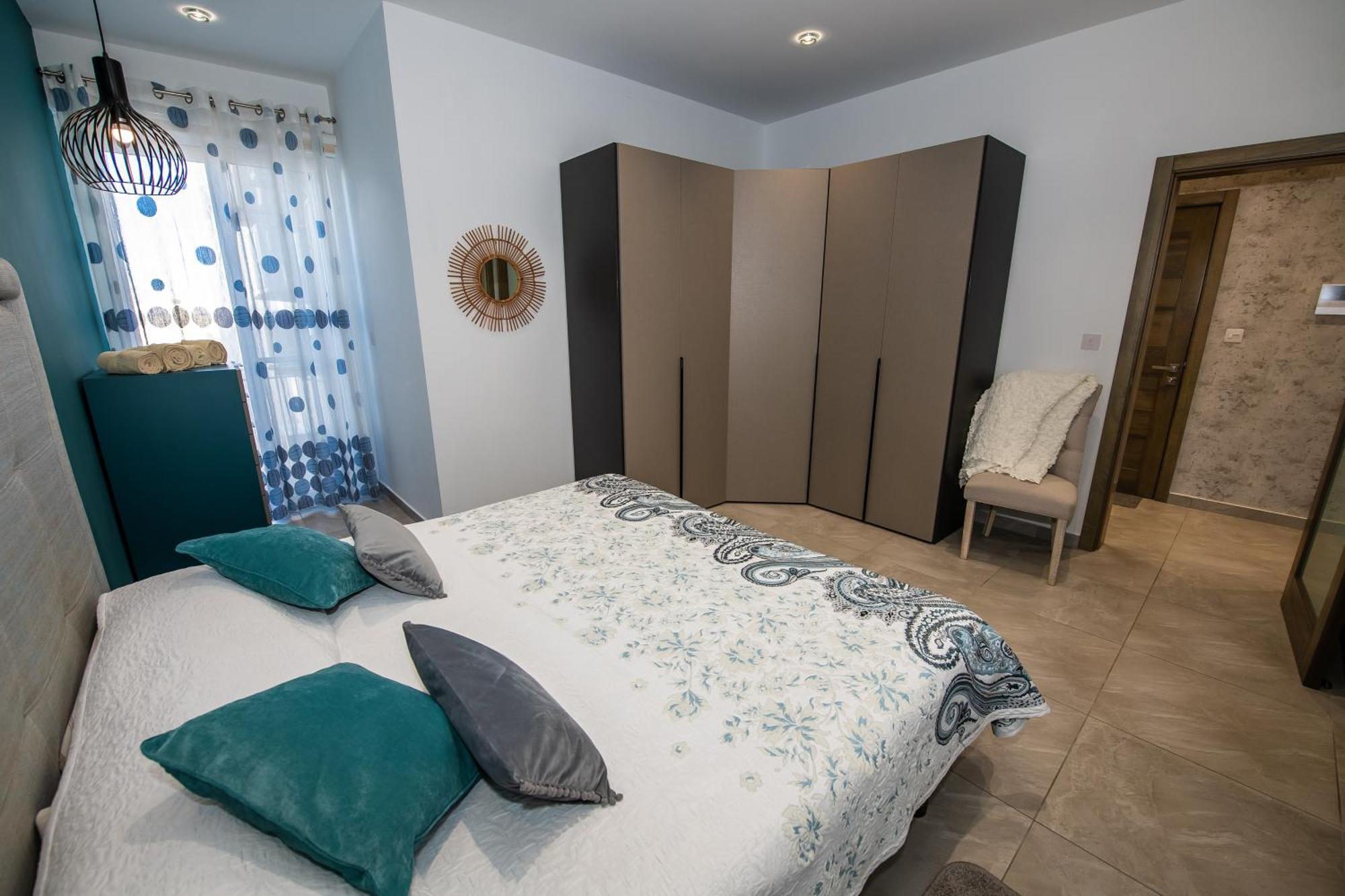Clifftop Modern Apartment Mellieħa Εξωτερικό φωτογραφία