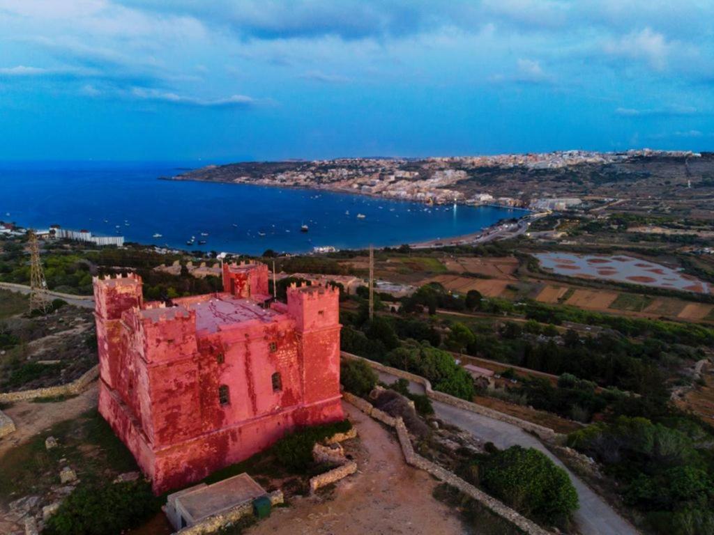 Clifftop Modern Apartment Mellieħa Εξωτερικό φωτογραφία